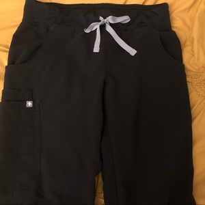 Figs black XS scrub pants